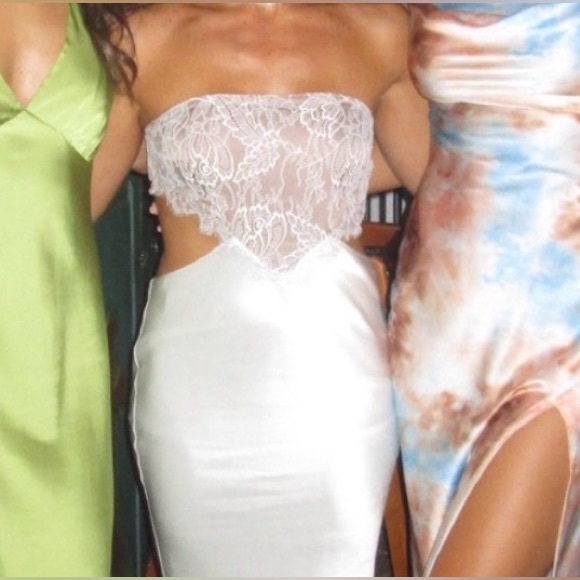 Retrofete Lucie Dress - White Lace-Top Satin Maxi Dress - Picture 6 of 9